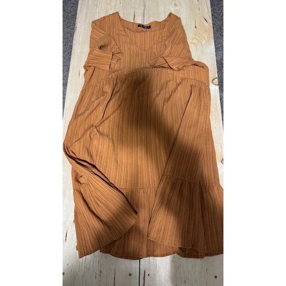 Emery Rose Tops - Emery Rose Womens Medium Rust Orange Textured‎ Tiered Babydoll Boho V-Neck Top